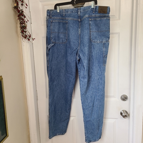 (873) Gander Mountain Men's Classic Relaxed Fit Straight leg Jeans, Size:44/32 - Picture 17 of 17